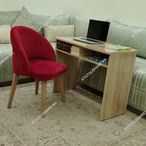 طقم مكتب وكرسي لمساحة عمل مرتبة